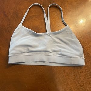 Lululemon power y sports bra